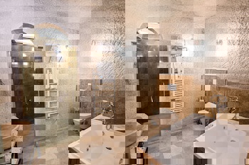 Imperial Cave Suites & Spa