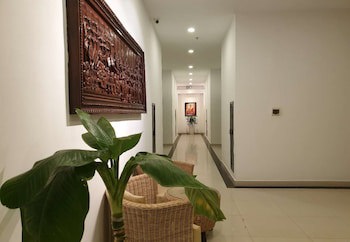 Aristocrat Residence & Hotel