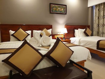 Aristocrat Residence & Hotel