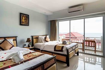 Aristocrat Residence & Hotel