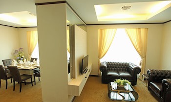 Casuarina @ Meru