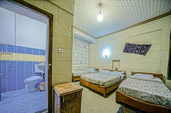 Elysee Cave House