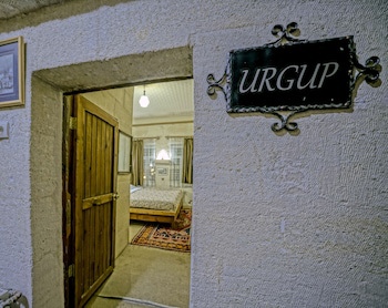 Elysee Cave House