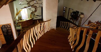 Antbear Drakensberg Lodge