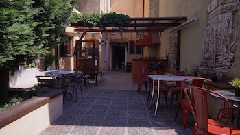 Arabas - Hostel