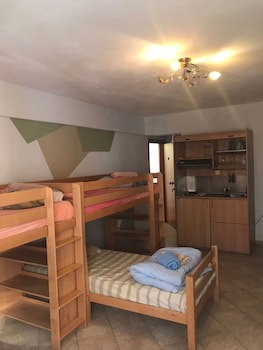 Arabas - Hostel