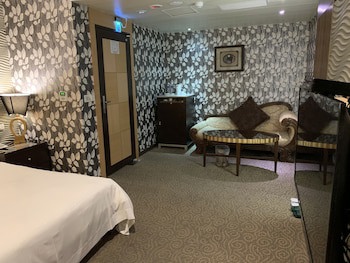 Crystal Motel