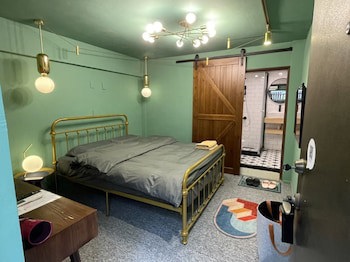 Baker Street Design Inn