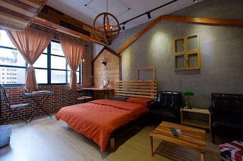 Baker Street Design Inn