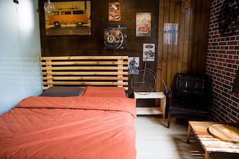 Baker Street Design Inn