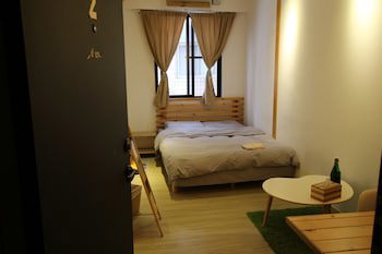 Baker Street Design Inn