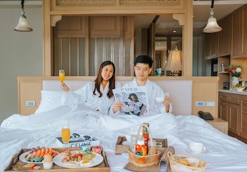 Maraya Hotel & Resort