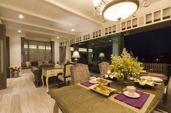 Maraya Hotel & Resort