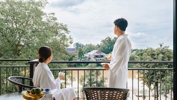 Maraya Hotel & Resort