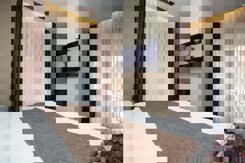 Juliet Rooms & Kitchen