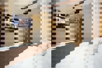 Juliet Rooms & Kitchen