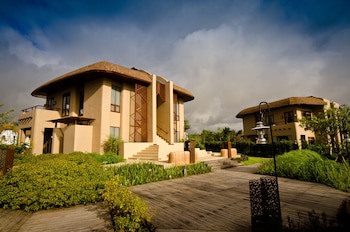 Montis Resort