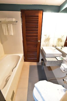 Aloha Hotel Hat Yai