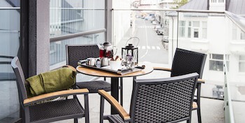 Black Pearl Luxury Apartments