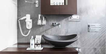 Black Pearl Luxury Apartments