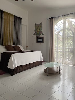 Colibri Hotel B&B