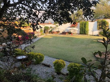 Colibri Hotel B&B