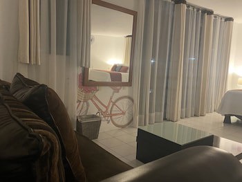 Colibri Hotel B&B