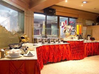 Grand City Hotel