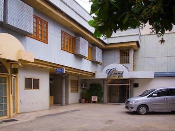 Grand City Hotel