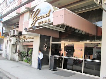 Grand City Hotel