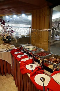 Grand City Hotel