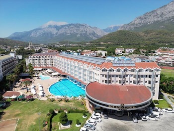 Rox Royal Hotel