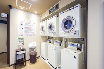 Anshin Oyado Shinjuku - Caters To Men