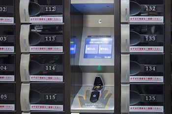 Anshin Oyado Shinjuku - Caters To Men