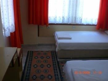 Red Rose Hotel galeri fotoğrafı