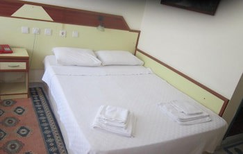 Red Rose Hotel galeri fotoğrafı