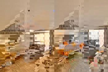 Business Life Boutique Hotel