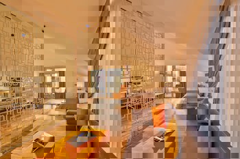 Business Life Boutique Hotel