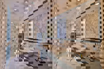 Business Life Boutique Hotel