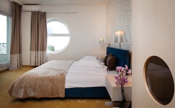 Boban Luxury Suites