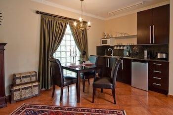 Aquanzi Lodge