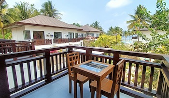 Puerto Del Sol Beach Resort