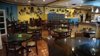 Puerto Del Sol Beach Resort