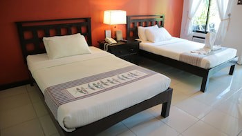 Puerto Del Sol Beach Resort