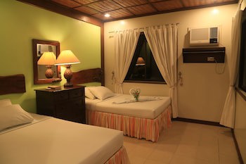 Puerto Del Sol Beach Resort