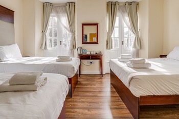 Astoria Hotel