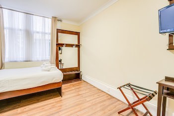 Astoria Hotel