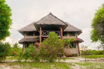 Pemba Eco Lodge