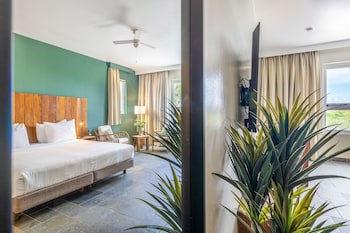 Bayside Boutique Hotel - Blue Bay Golf & Beach Resort
