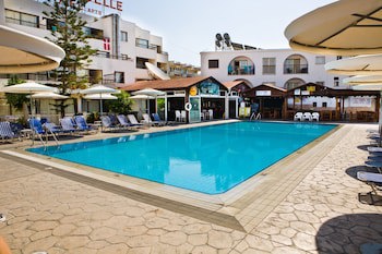 Christabelle Hotel Apartments galeri fotoğrafı